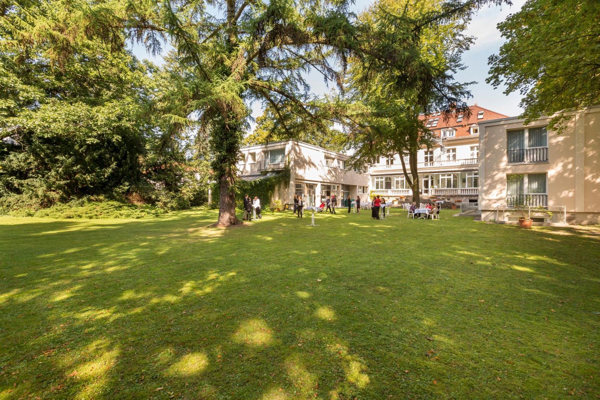 Hotel Europaeische Akademie Berlin Extérieur photo